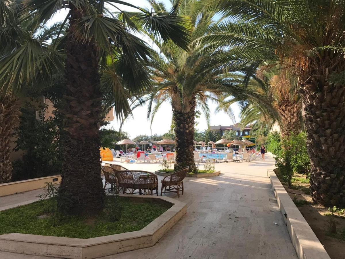 Afytos Oeren Park Mtk Hotel Exterior photo